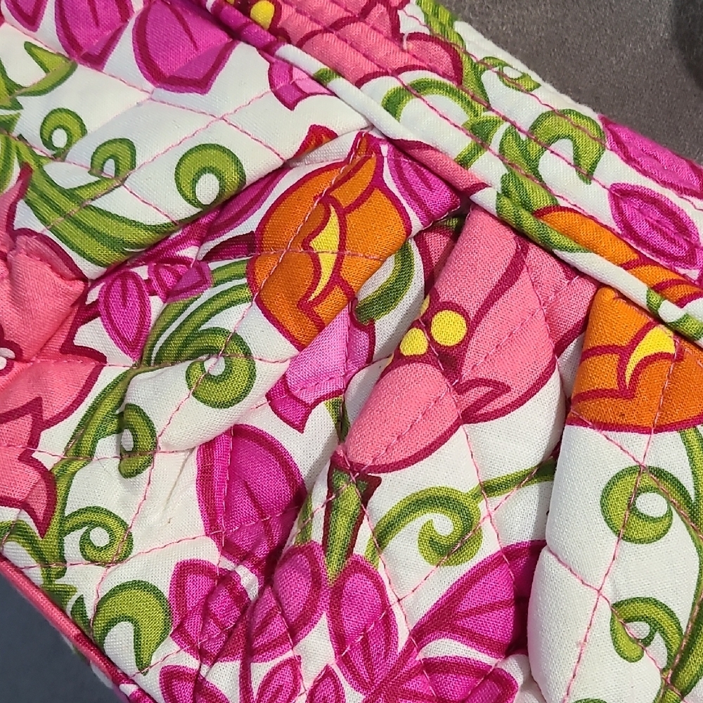 Vera Bradley Pink and Orange‎ Floral Crossbody Bag - Picture 5 of 15